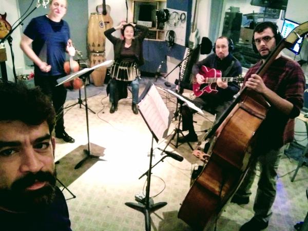 Grabación en un estudio de Nueva York con un ensamble de tango